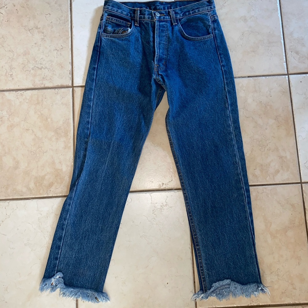 Brandy Melville high rise distressed blue jeans